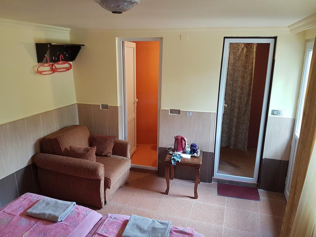 Guesthouse 97 In Batumi Luaran gambar