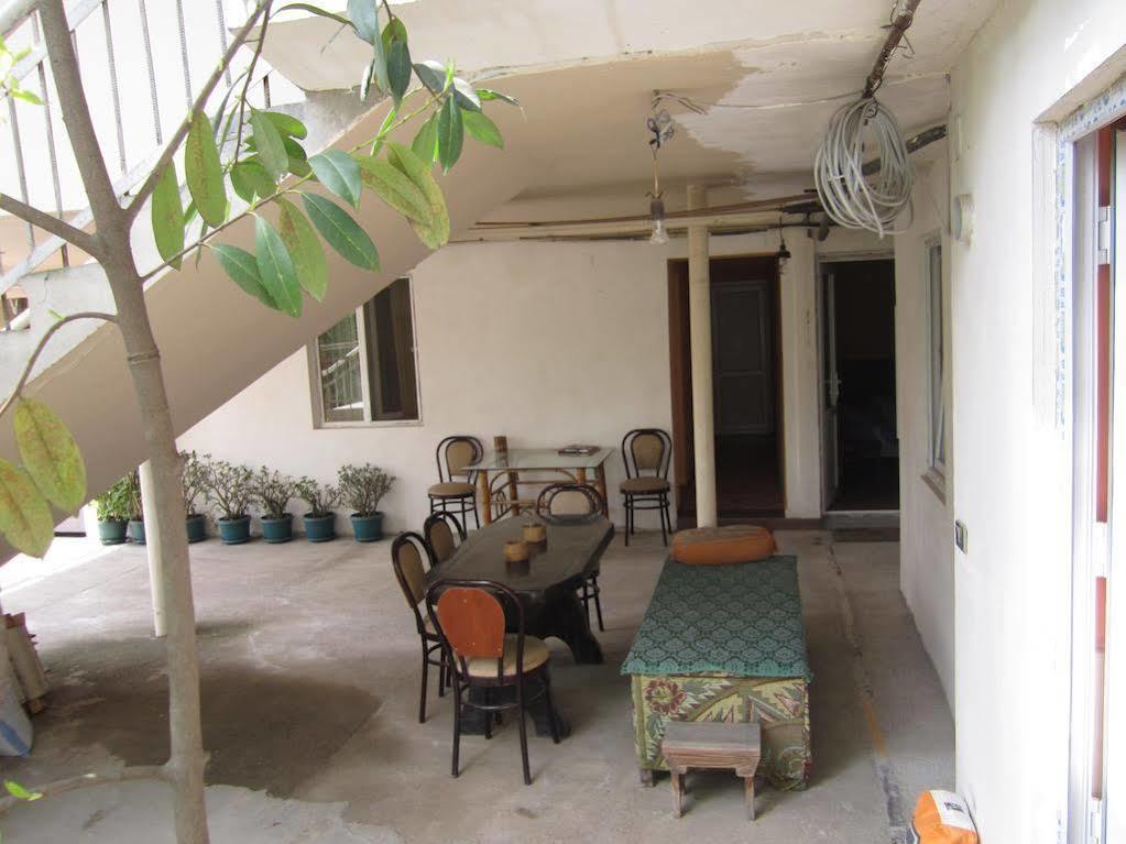 Guesthouse 97 In Batumi Luaran gambar