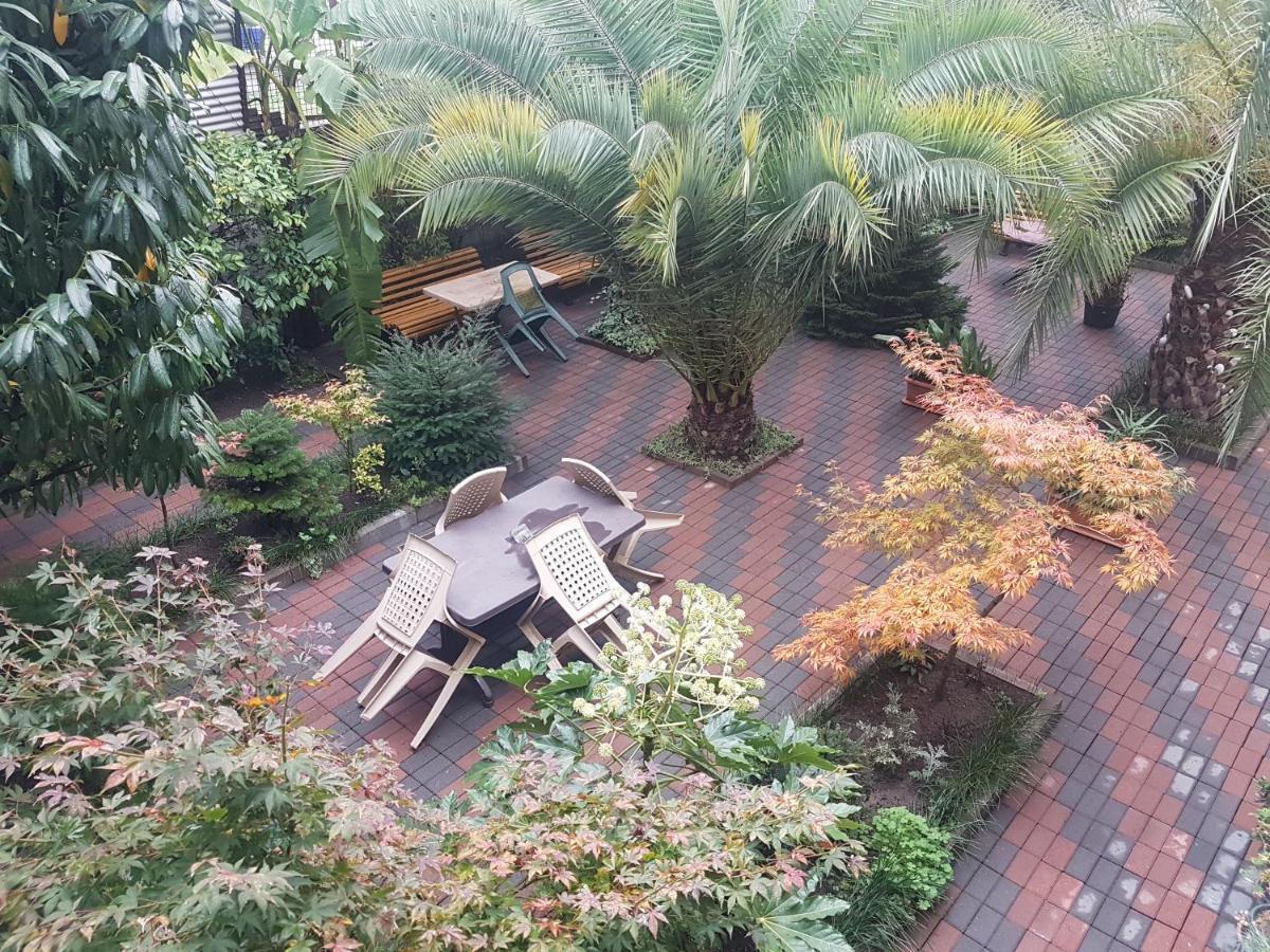 Guesthouse 97 In Batumi Luaran gambar